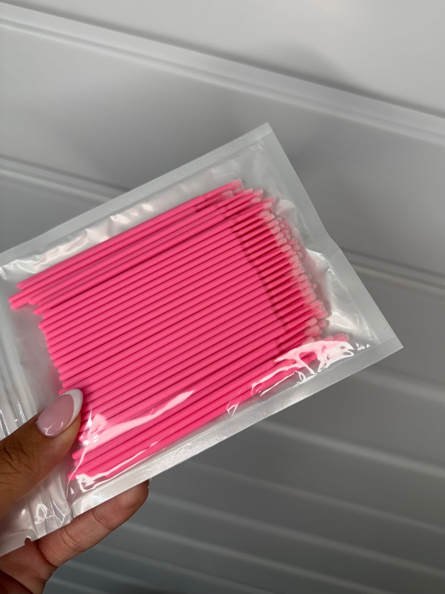Pink microfibre brushes (100pk)